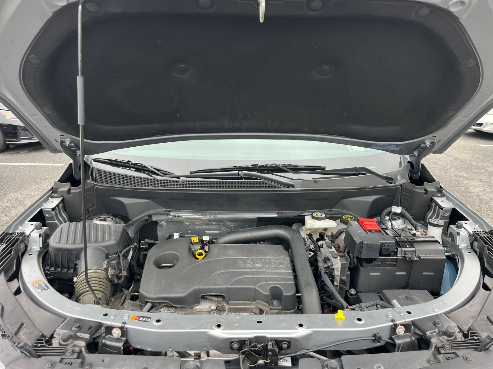 Used 2025 Chevrolet Equinox LT FWD image 32