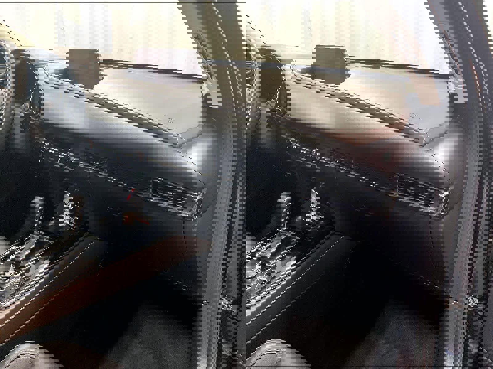 Used 2024 MAZDA CX-30 AWD 2.5 S w/ Premium Package image 13