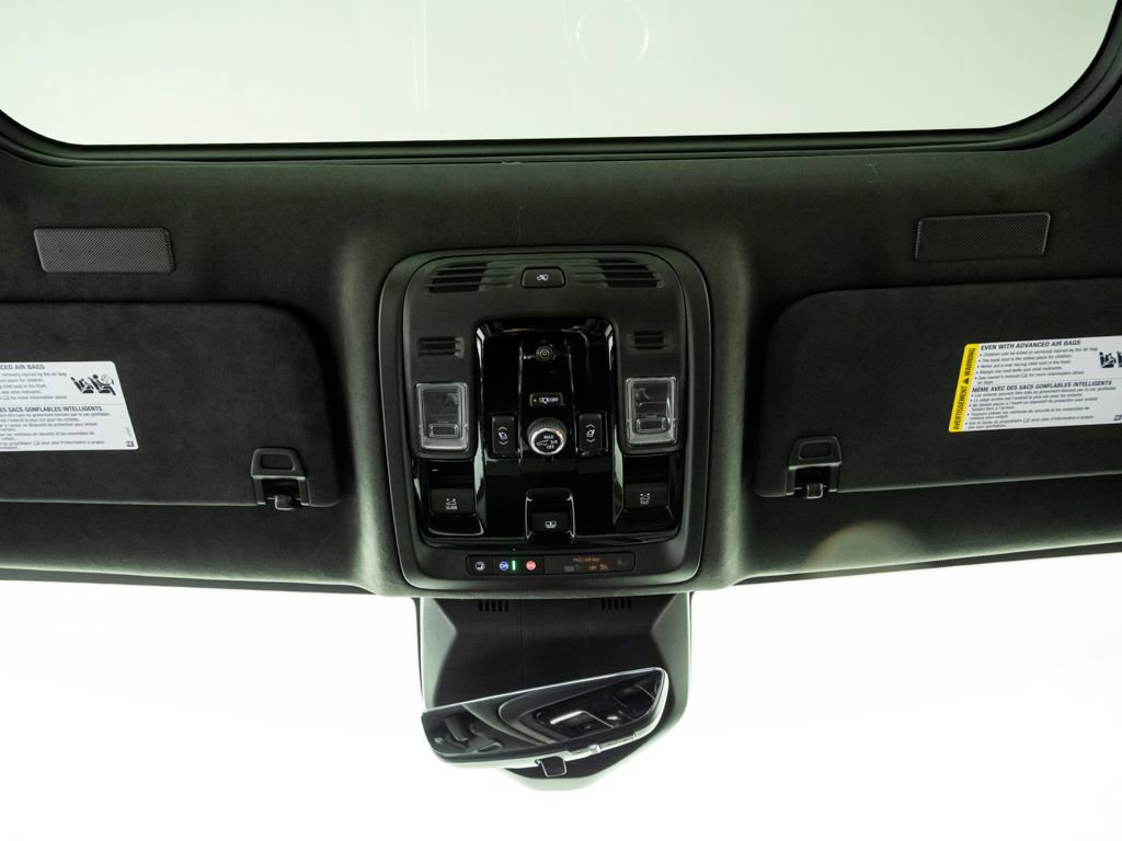 Used 2026 Cadillac Escalade V w/ LPO, ONYX Package image 23