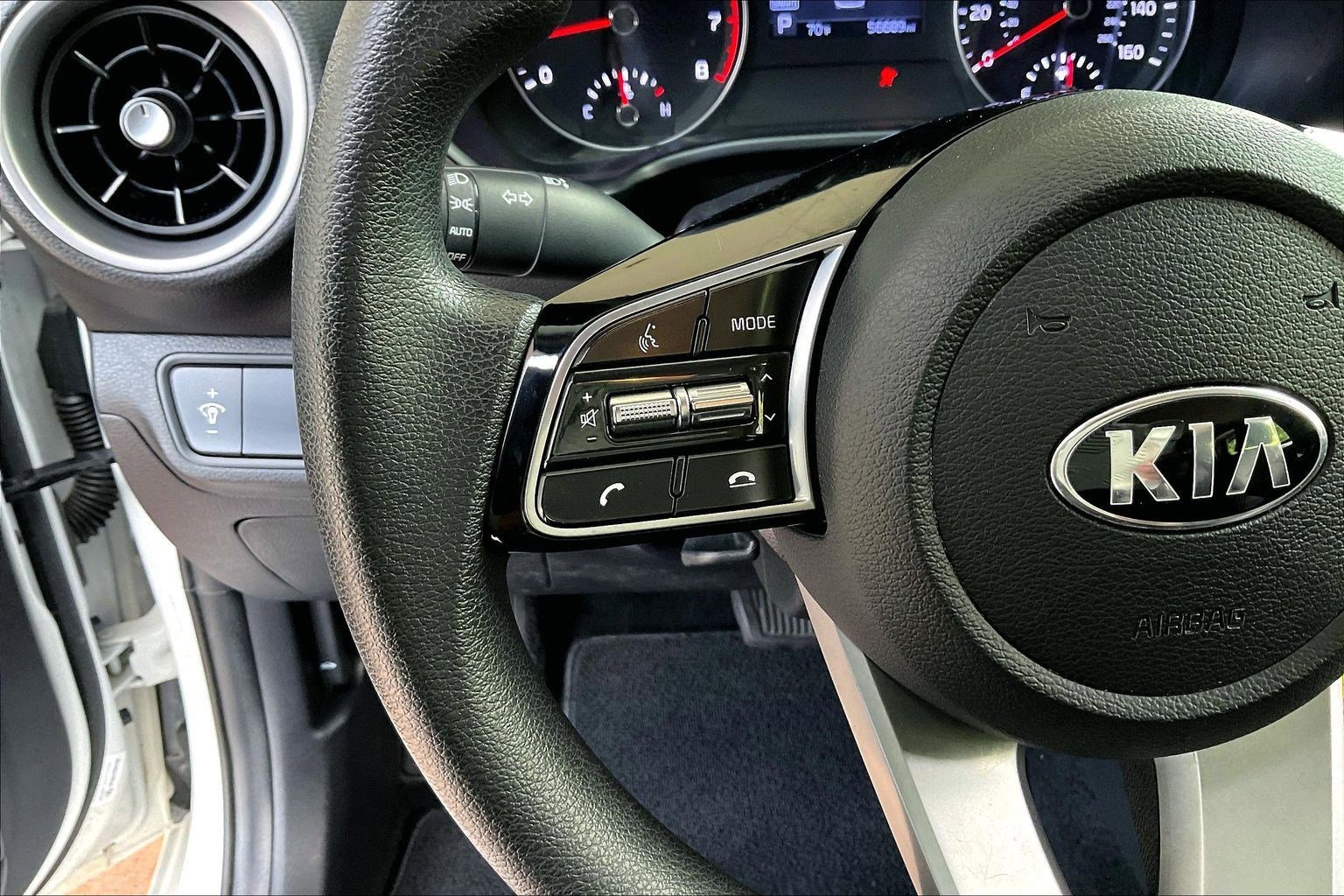 Used 2020 Kia Forte LXS FWD image 10