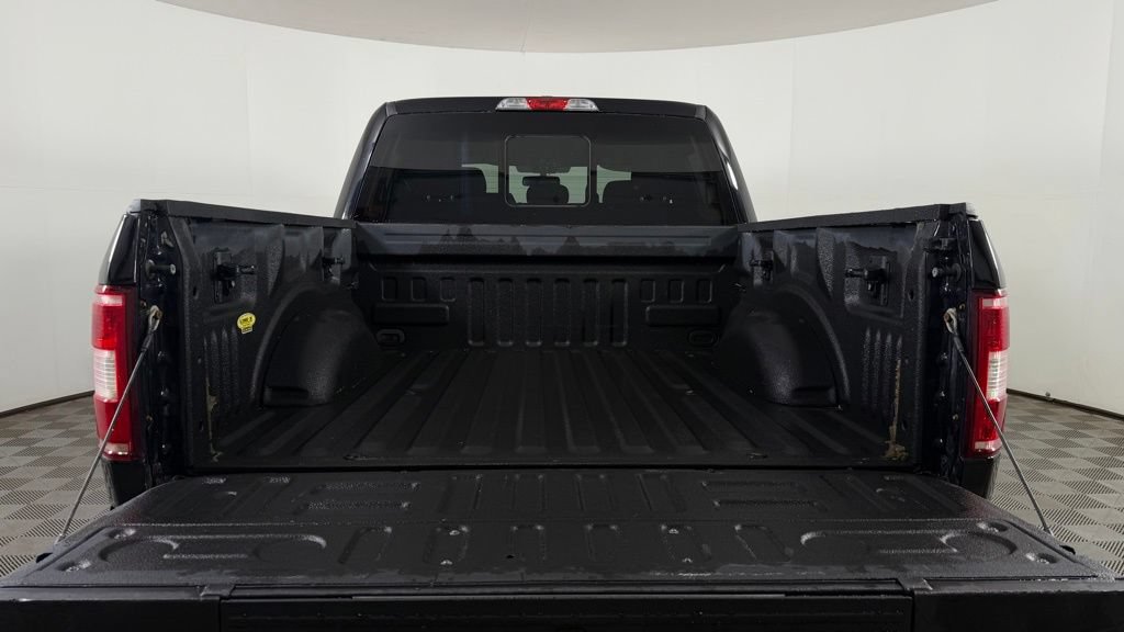 Used 2019 Ford F150 XLT w/ Equipment Group 302A Luxury AWD/4WD image 10
