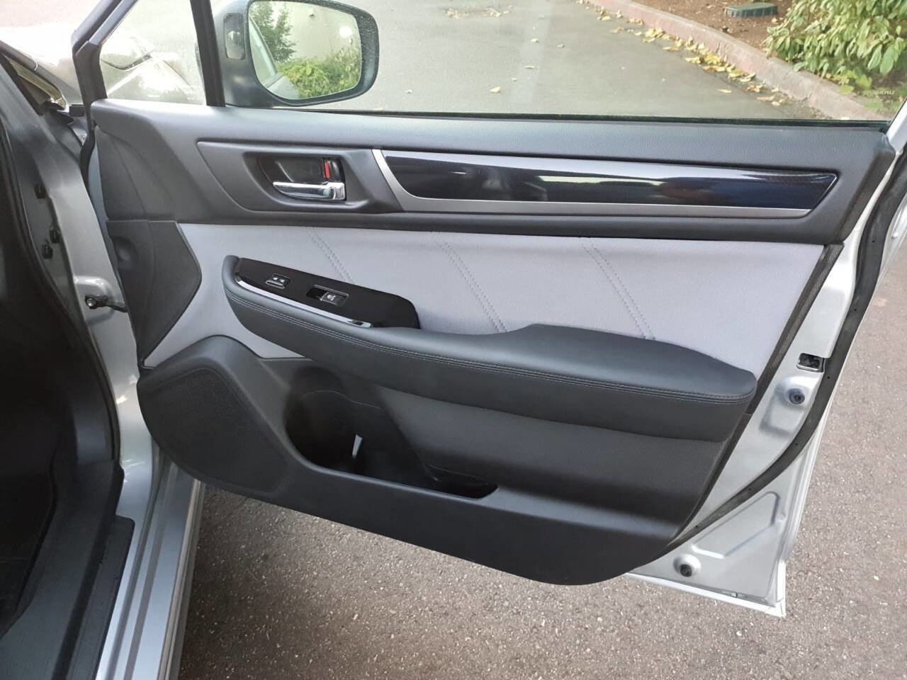 Used 2019 Subaru Legacy 2.5i Sport w/ Popular Package #2B image 32