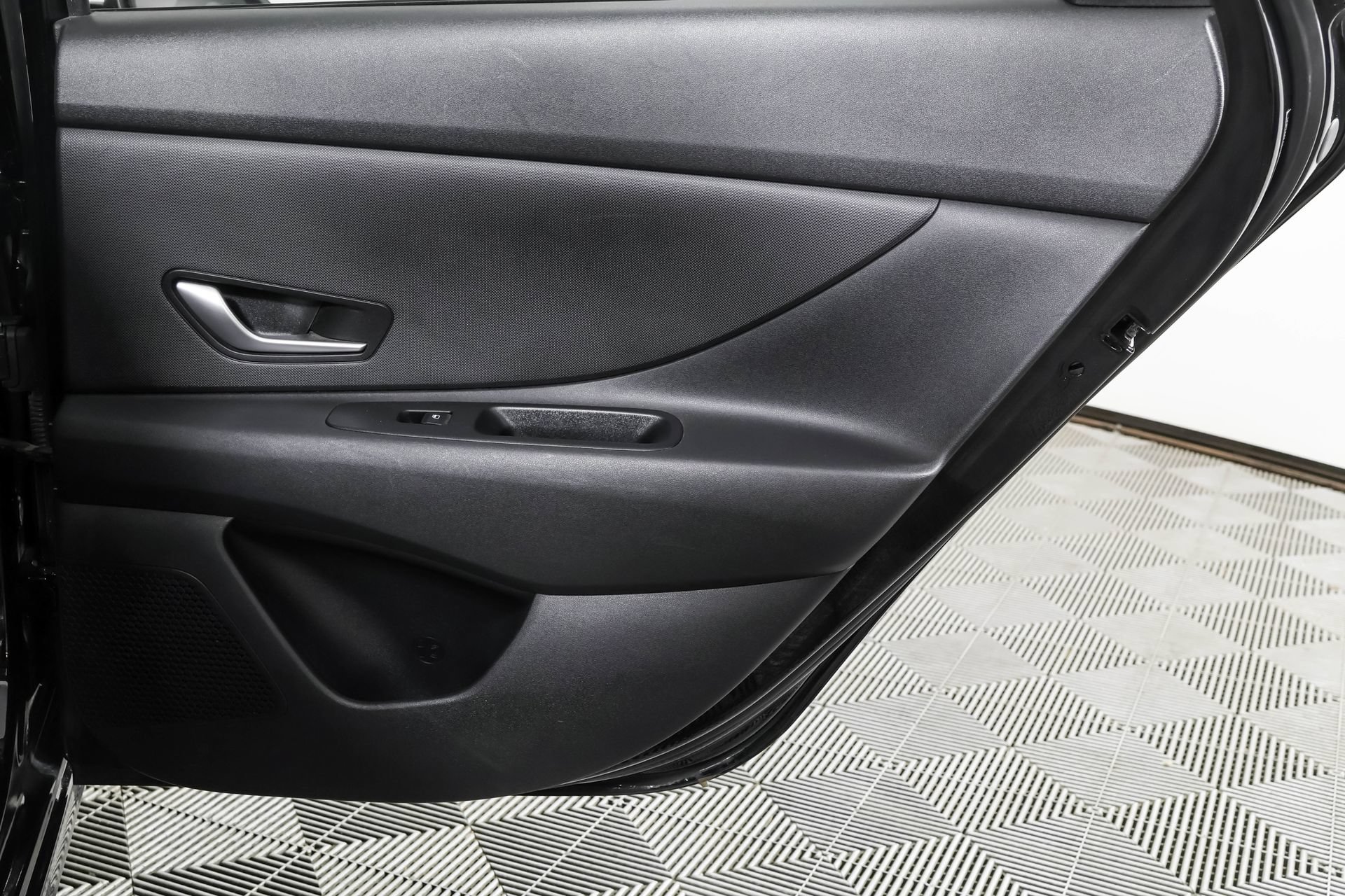 Used 2021 Hyundai Elantra SEL FWD image 41