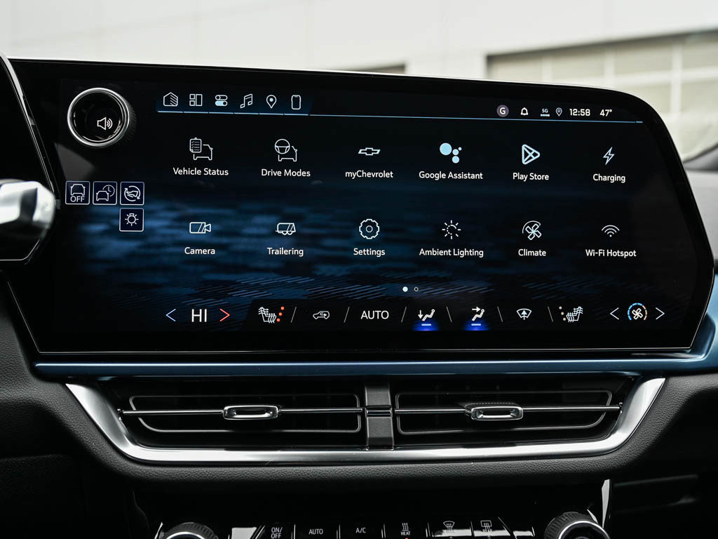 New 2026 Chevrolet Equinox EV LT image 23