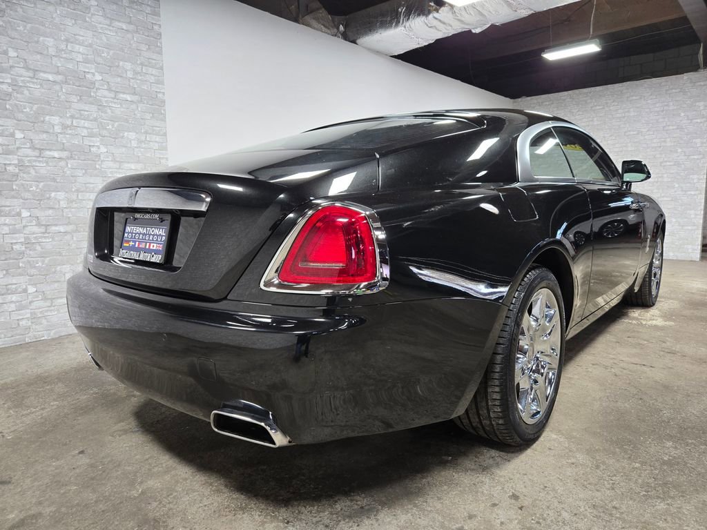 Used 2015 Rolls-Royce Wraith RWD image 39