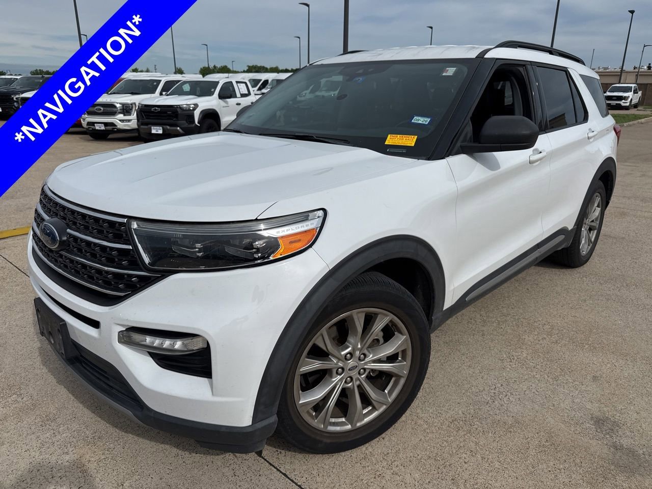 Used 2021 Ford Explorer XLT w/ Equipment Group 202A RWD image 1