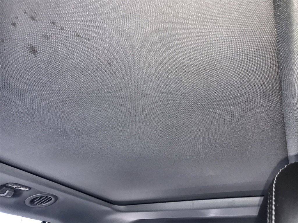 Used 2023 Ford Explorer XLT w/ Equipment Group 202A image 22