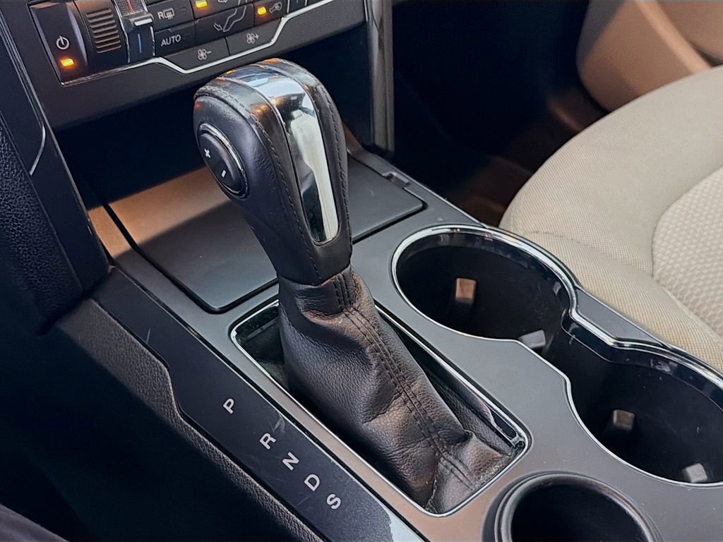 Used 2018 Ford Explorer XLT w/ Equipment Group 201A image 19