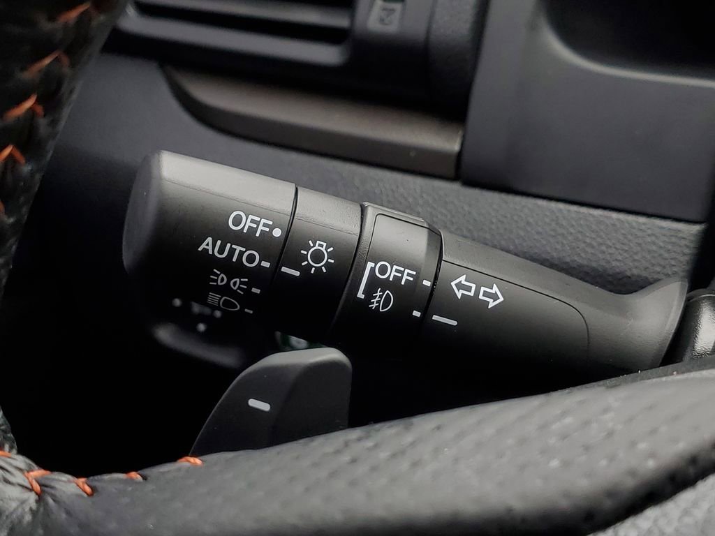 Used 2025 Honda Ridgeline TrailSport image 16