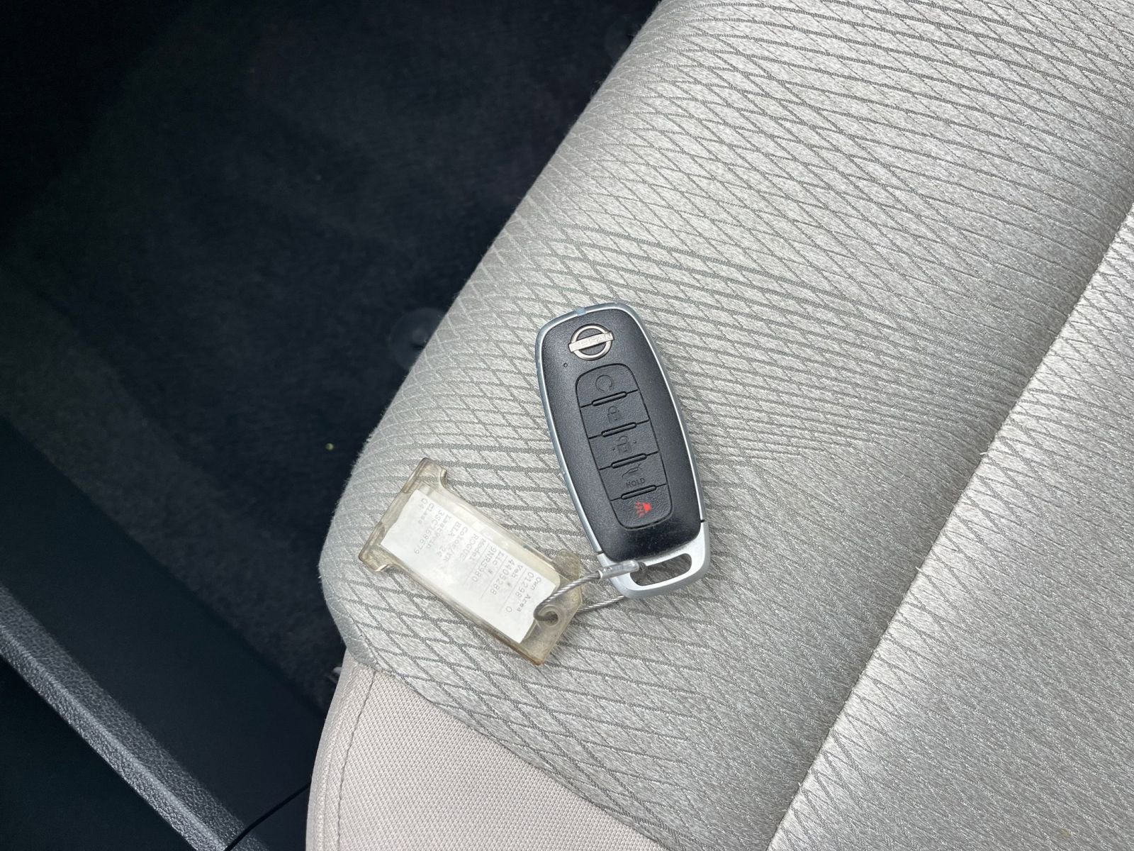 Used 2025 Nissan Rogue SV image 21