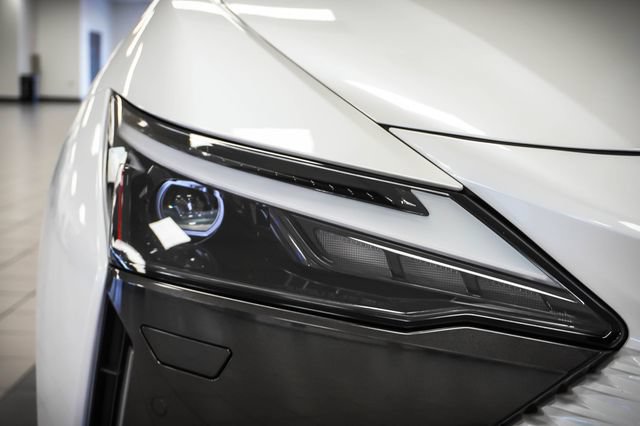 Certified 2024 Lexus RZ 300e Premium w/ Accessory Package (2T) FWD image 29