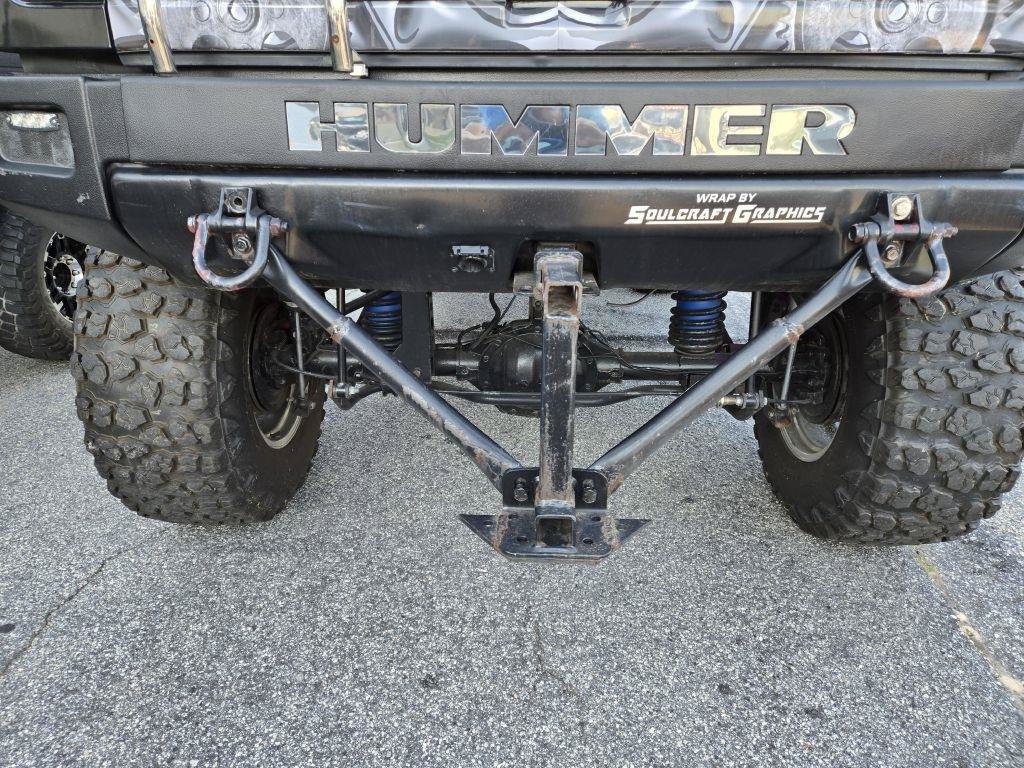 Used 2003 HUMMER H2 w/ Preferred Equipment Group AWD/4WD image 12