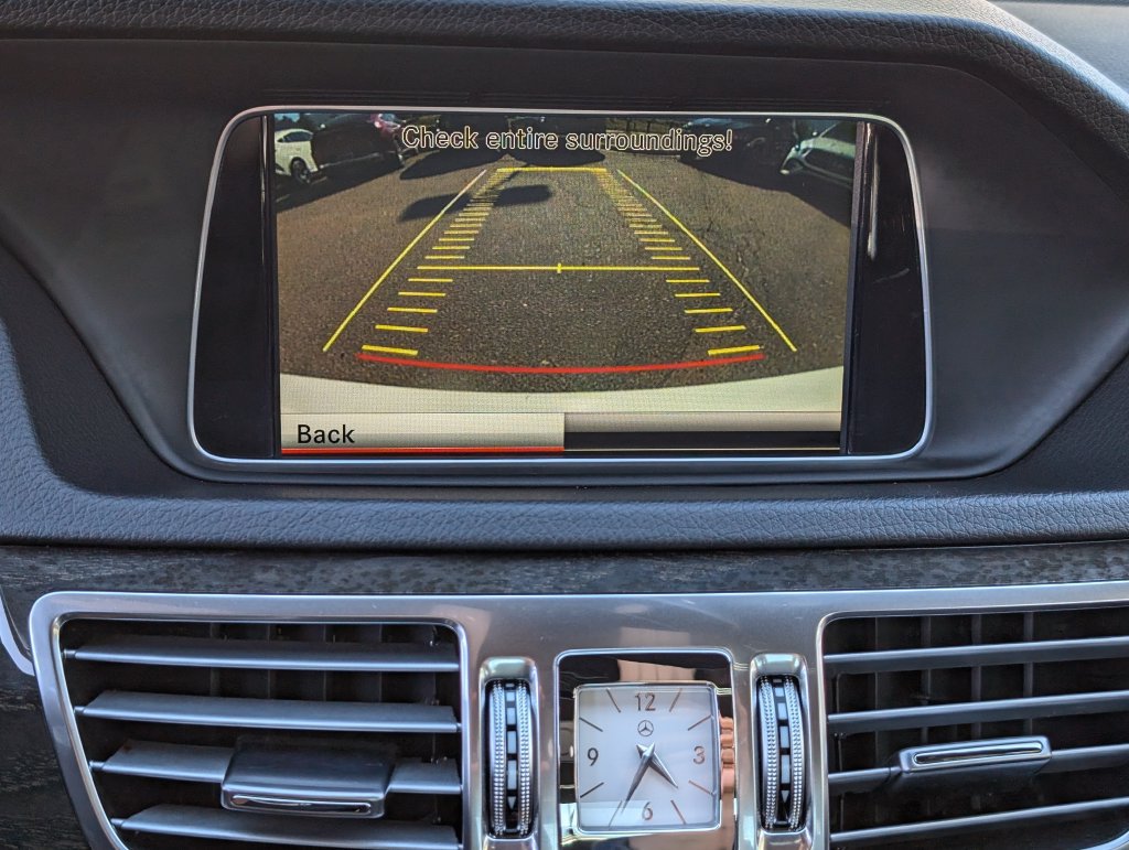 Used 2014 Mercedes-Benz E 350 4MATIC Sedan image 17