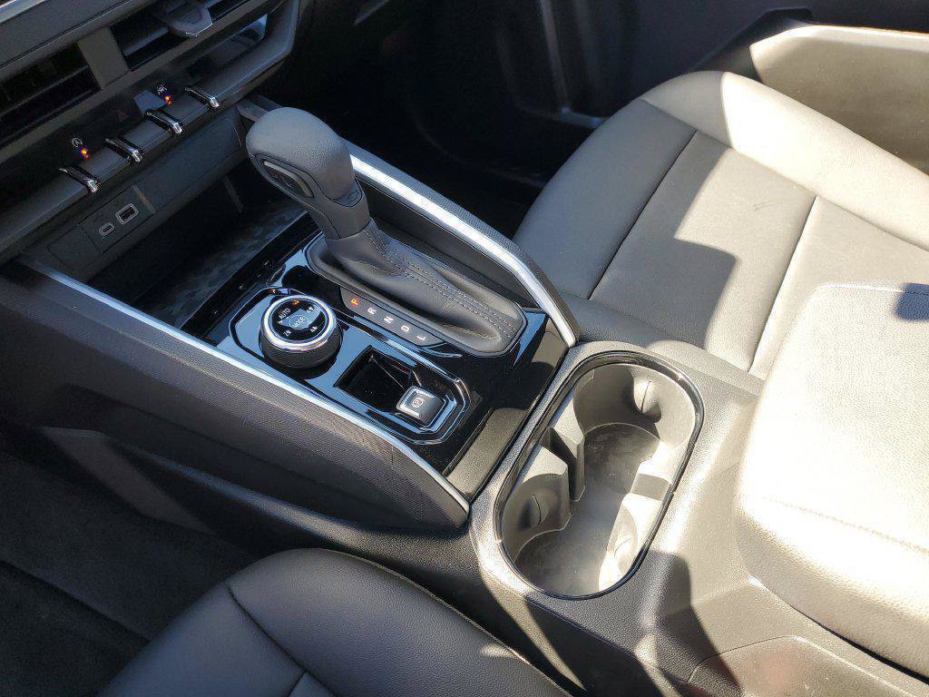 Certified 2024 Chevrolet Colorado Trail Boss w/ Advanced Trailering Package AWD/4WD image 18