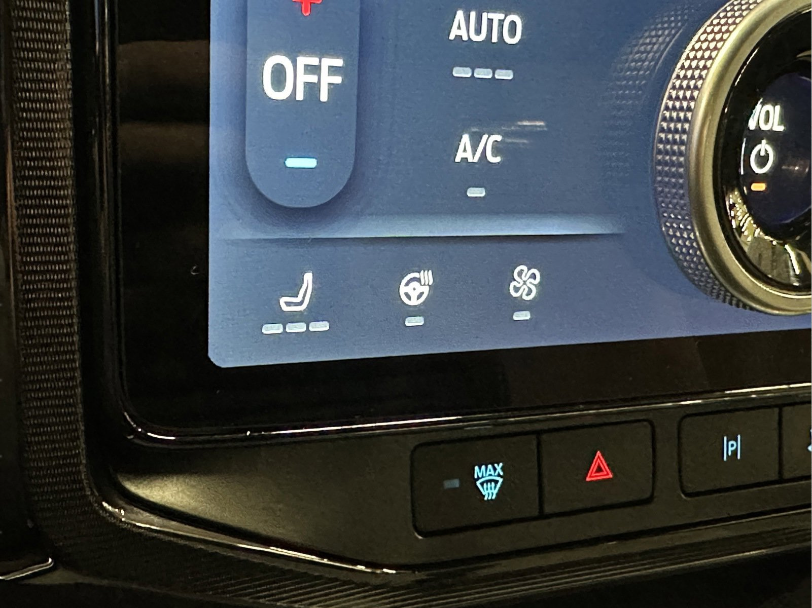New 2023 Ford F150 Lightning Platinum AWD/4WD image 40