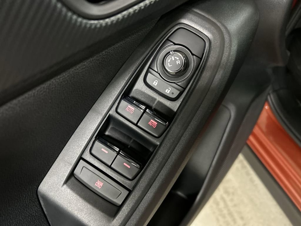Certified 2025 Subaru Crosstrek 2.0i Premium image 16