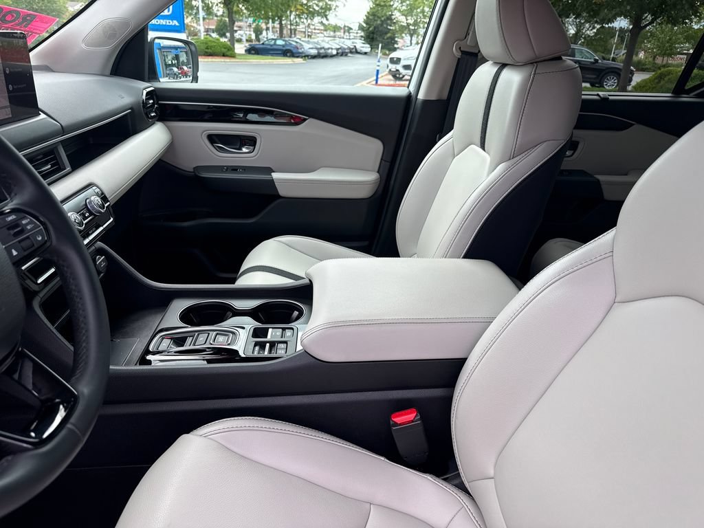 Certified 2026 Honda Pilot EX-L image 14