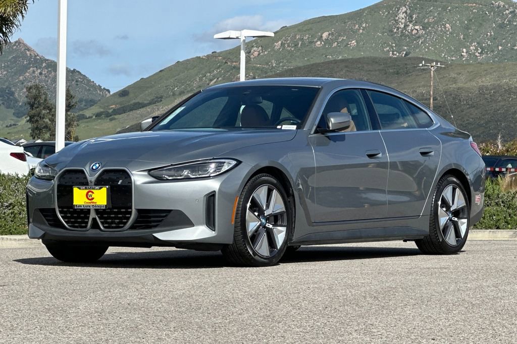 Used 2023 BMW i4 eDrive35 w/ Parking Assistance Package image 7