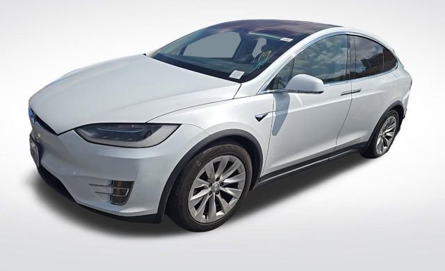 Used 2017 Tesla Model X 75D image 7