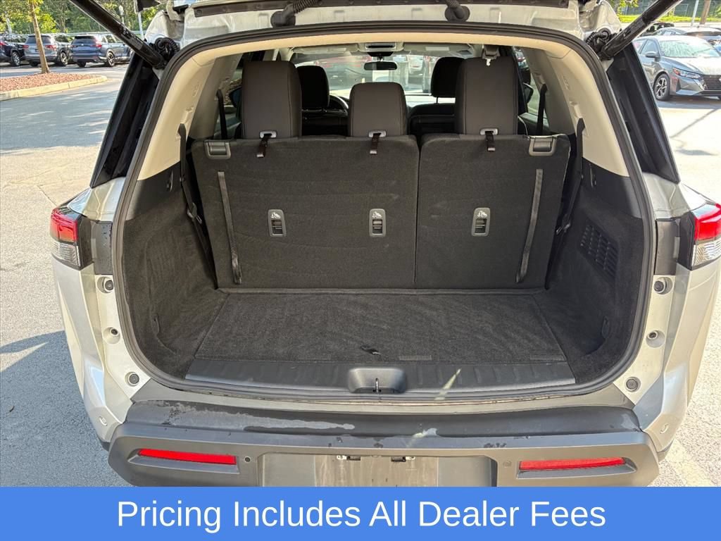 Used 2025 Nissan Pathfinder SV AWD/4WD image 26