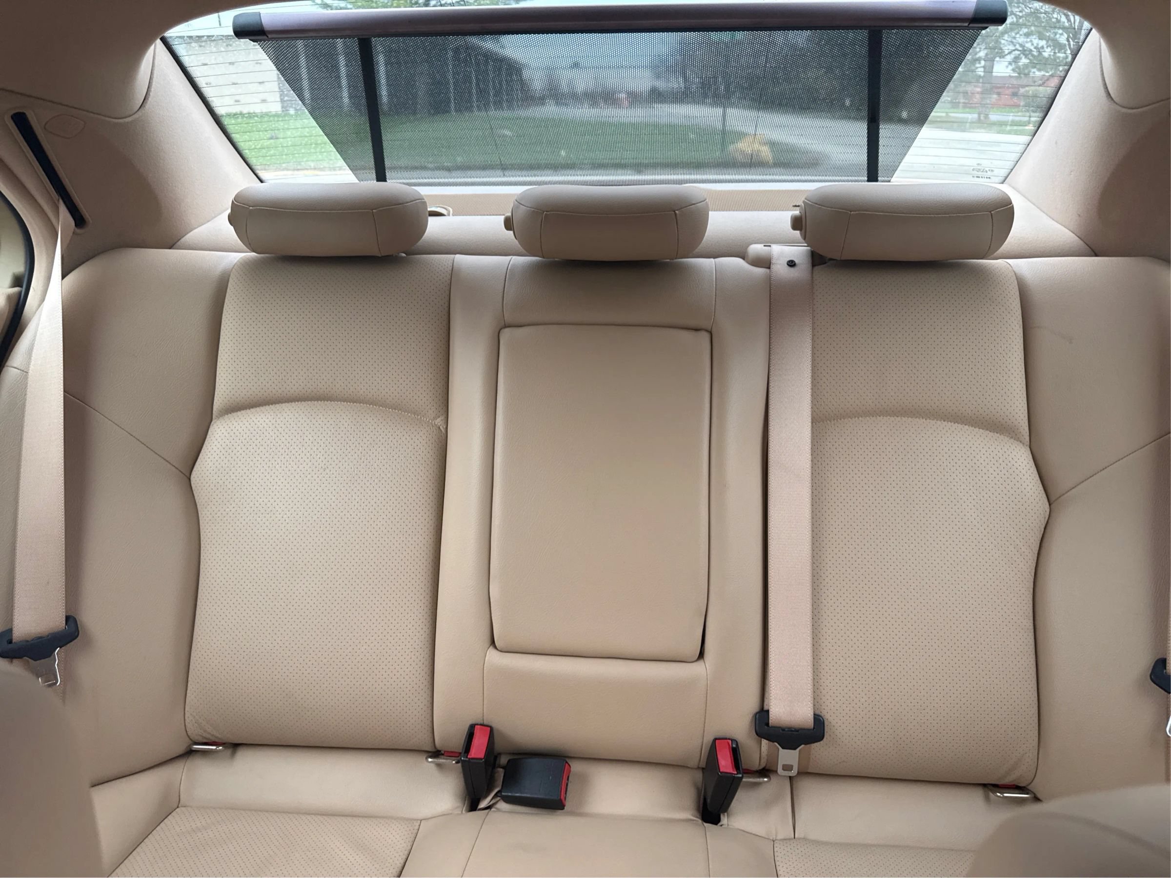 Used 2001 Mercedes-Benz C 320 Sedan image 26