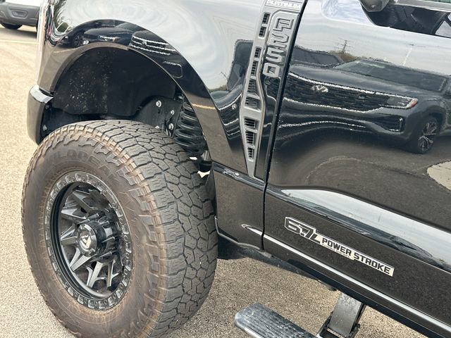 Used 2025 Ford F250 Platinum image 8