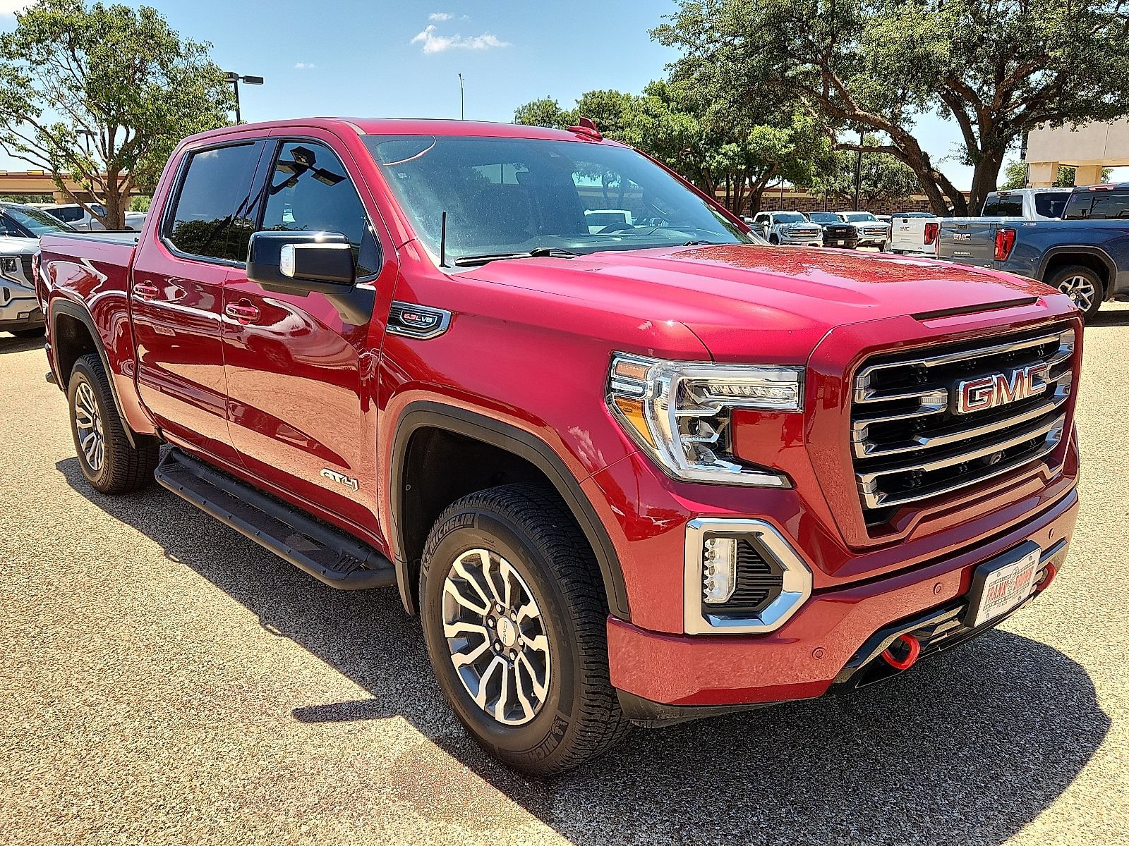 Used 2020 GMC Sierra 1500 AT4 w/ Off-Road Performance Package AWD/4WD image 6