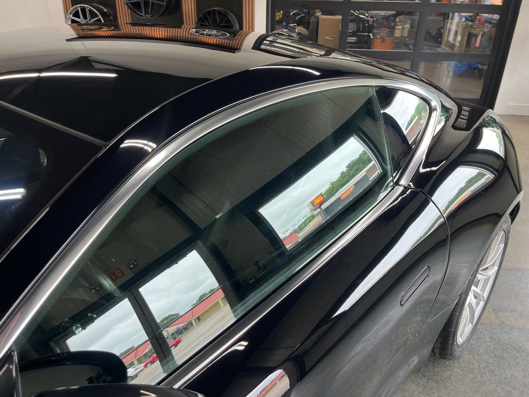 Used 2018 Jaguar F-TYPE Coupe RWD image 23