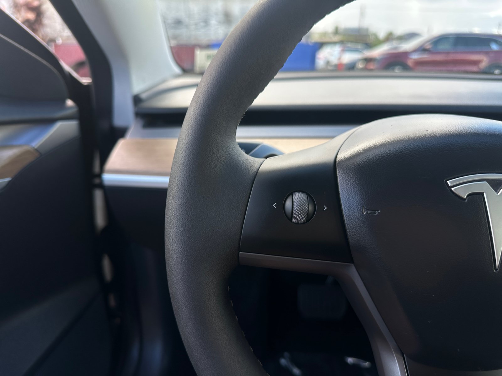 Used 2023 Tesla Model 3 Standard Range RWD image 18
