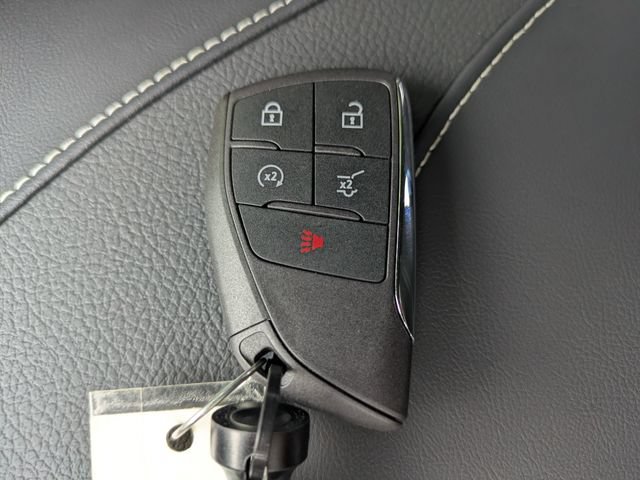New 2026 GMC Acadia Denali w/ Super Cruise Package FWD image 34