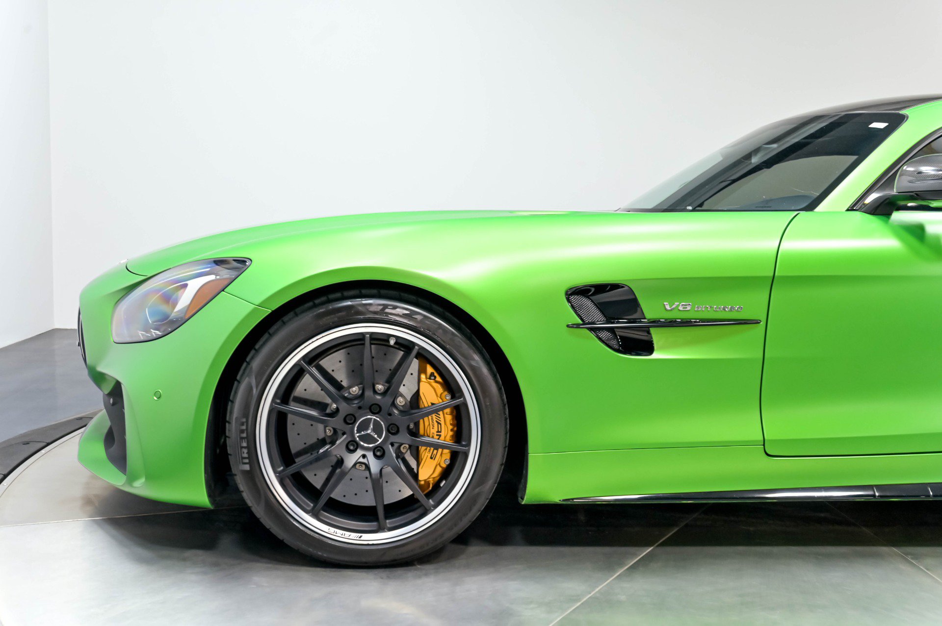 Used 2018 Mercedes-Benz AMG GT R image 36