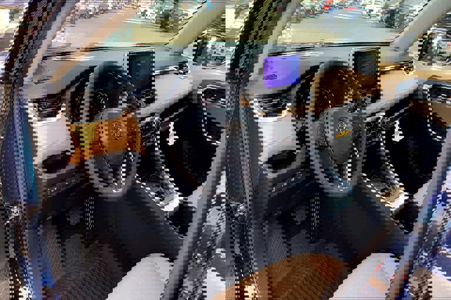 New 2025 Toyota RAV4 XLE image 8