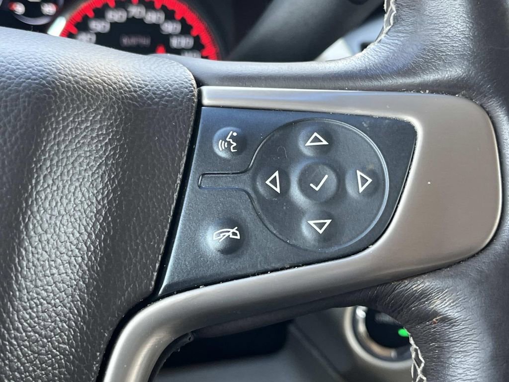 Used 2016 GMC Yukon XL Denali w/ Open Road Package image 33