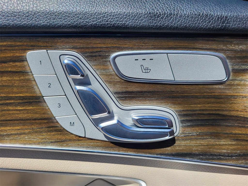 Used 2017 Mercedes-Benz C 300 4MATIC Sedan w/ Premium 2 Package image 15