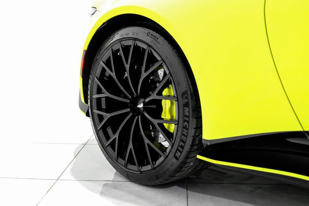 Used 2023 Aston Martin V12 Vantage image 45