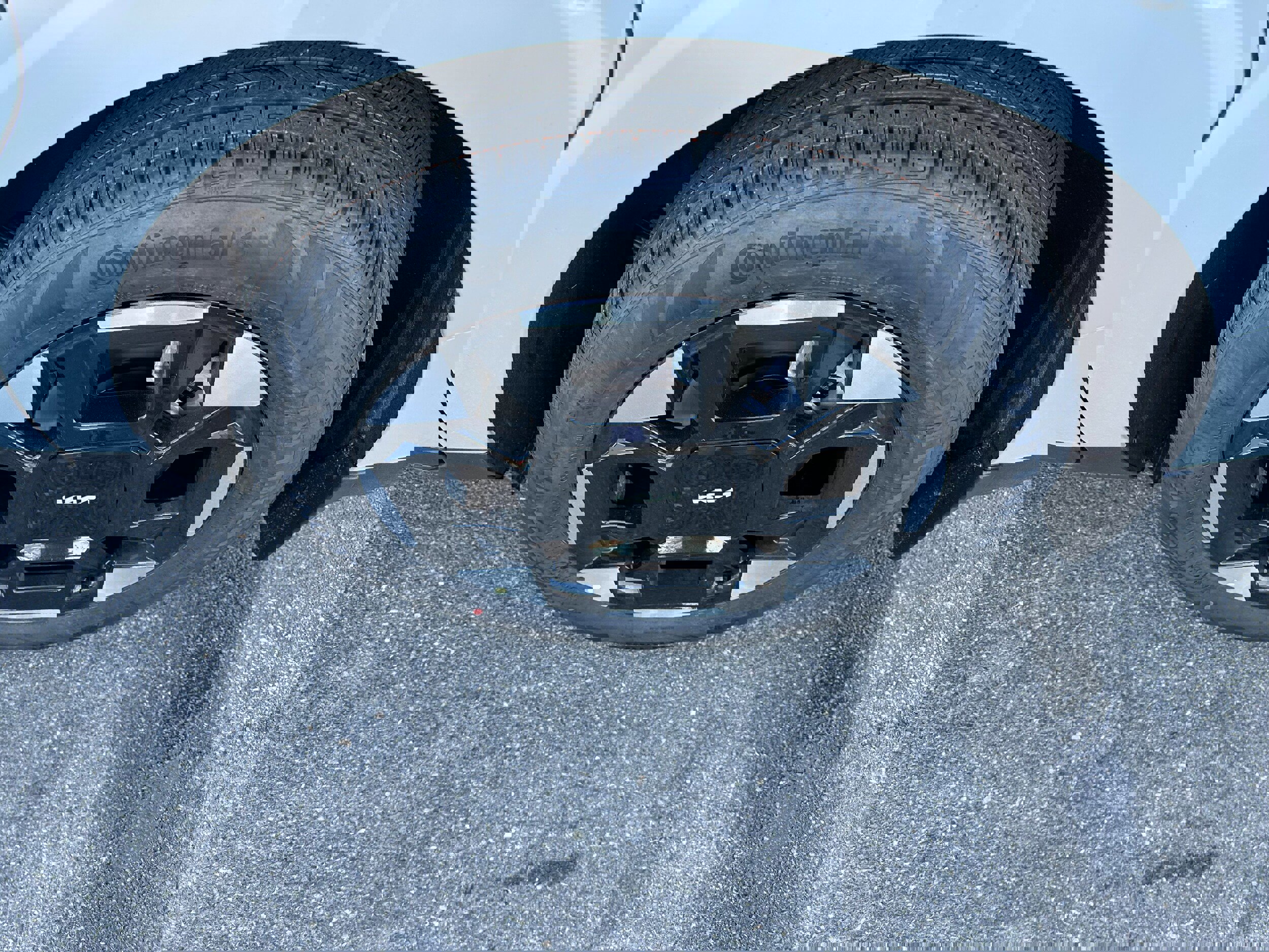 New 2026 Kia Carnival EX image 9