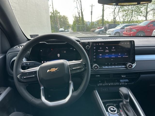 Used 2024 Chevrolet Colorado LT w/ LT Convenience Package image 19