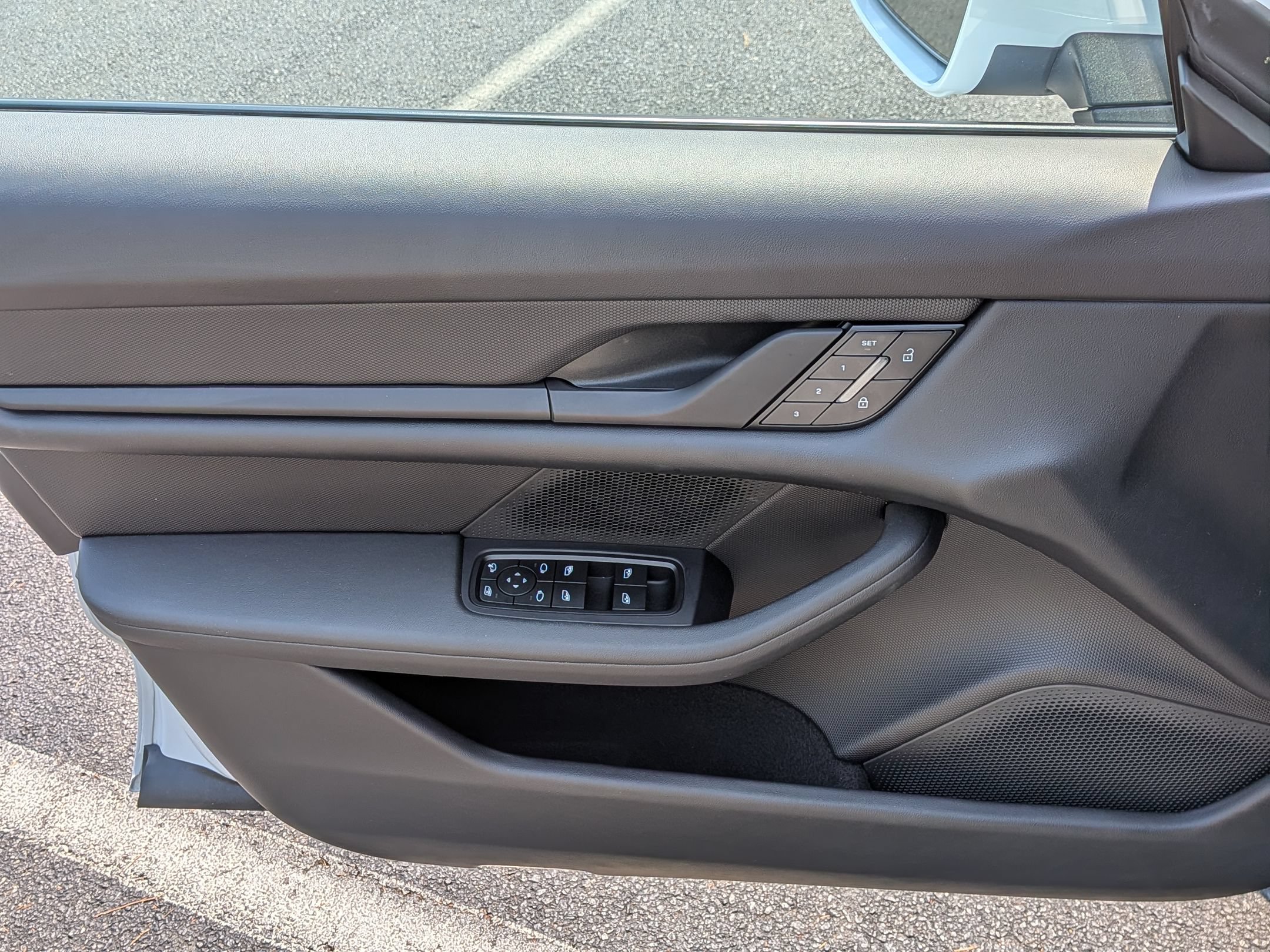 Certified 2023 Porsche Taycan RWD image 22