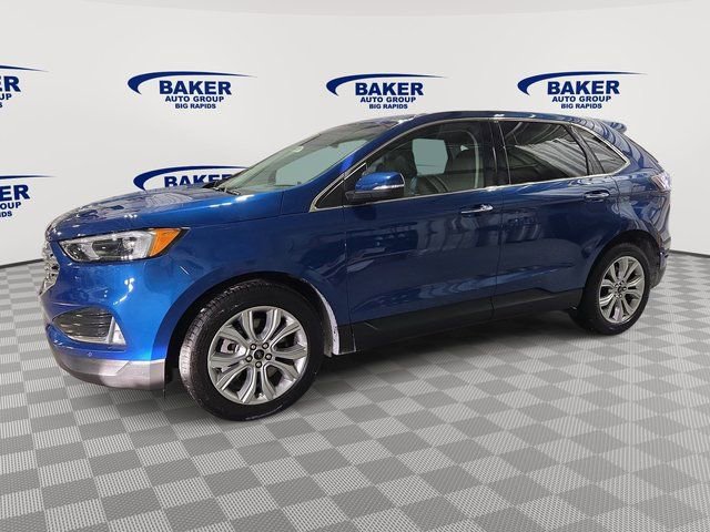 Used 2024 Ford Edge Titanium image 4