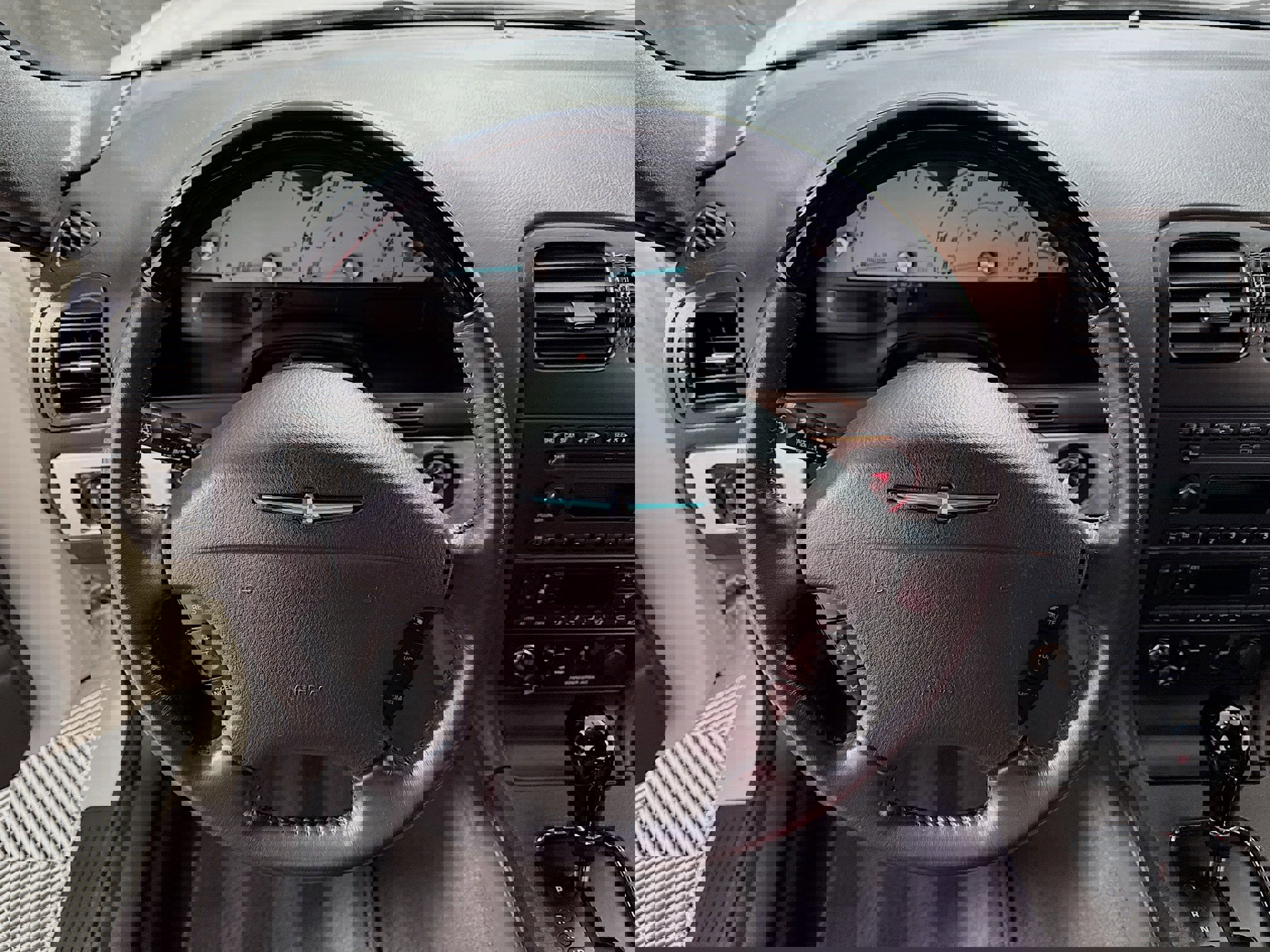 Used 2002 Ford Thunderbird image 13