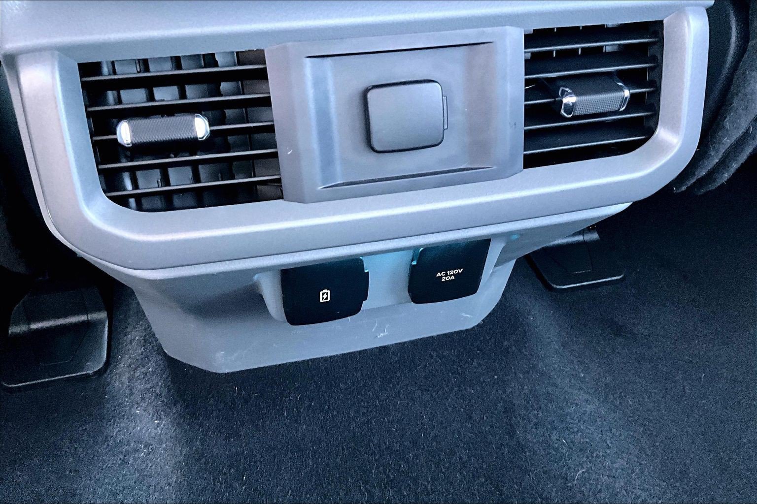 Used 2024 Ford F150 XLT w/ Equipment Group 302A MID AWD/4WD image 37