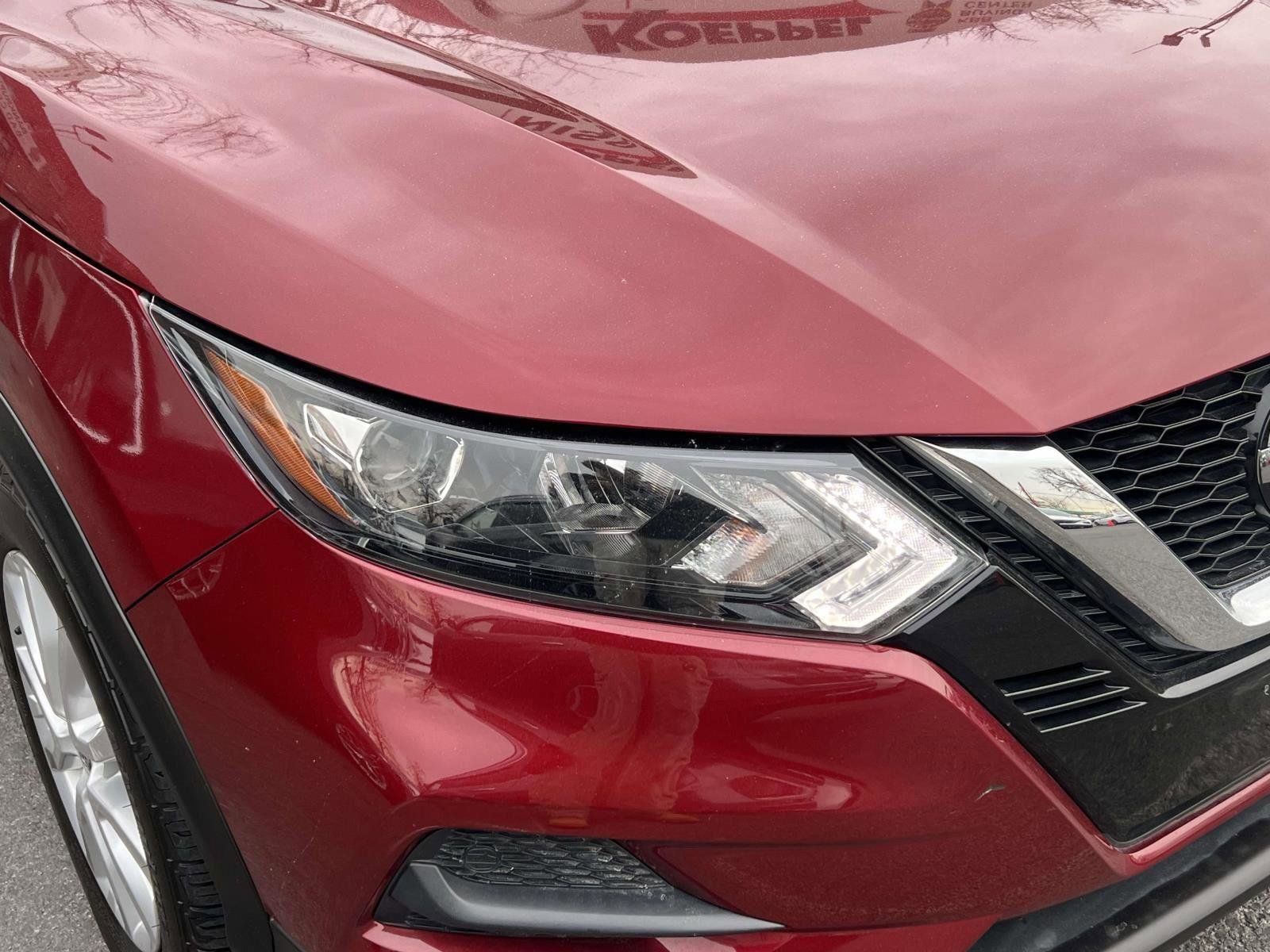 Used 2022 Nissan Rogue Sport S image 10