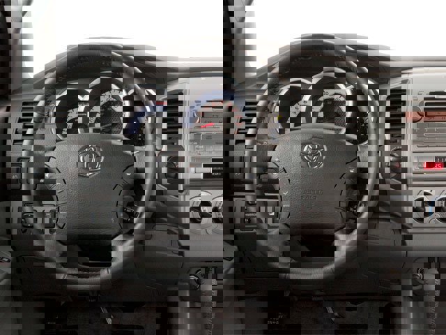 Used 2010 Toyota Tacoma PreRunner image 6