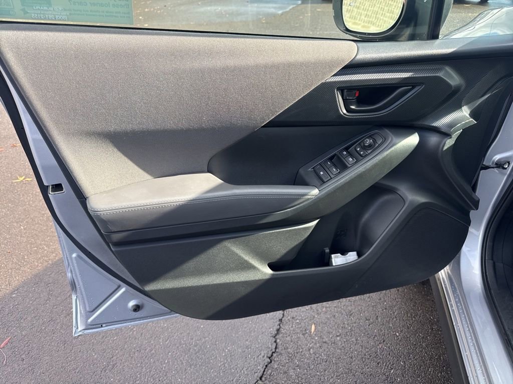 Certified 2025 Subaru Crosstrek 2.0i Premium image 19