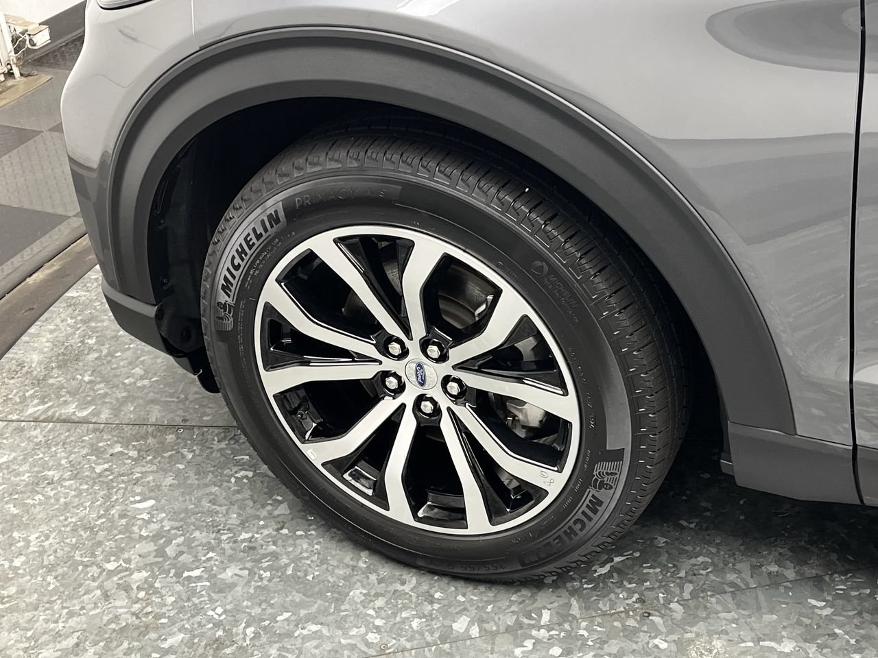 Certified 2025 Ford Explorer ST-Line AWD/4WD image 36
