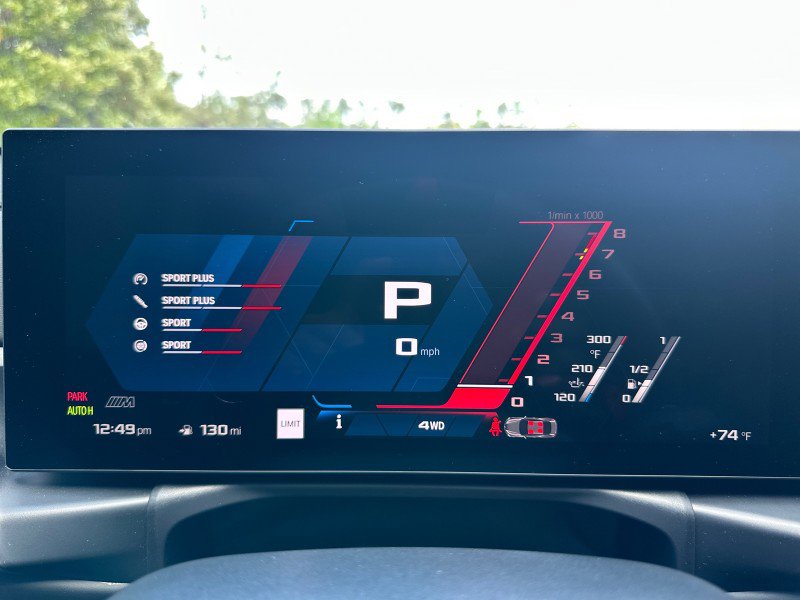 Certified 2025 BMW M4 xDrive Competition image 40