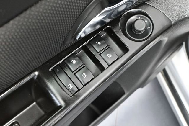 Used 2014 Chevrolet Cruze LT FWD image 18