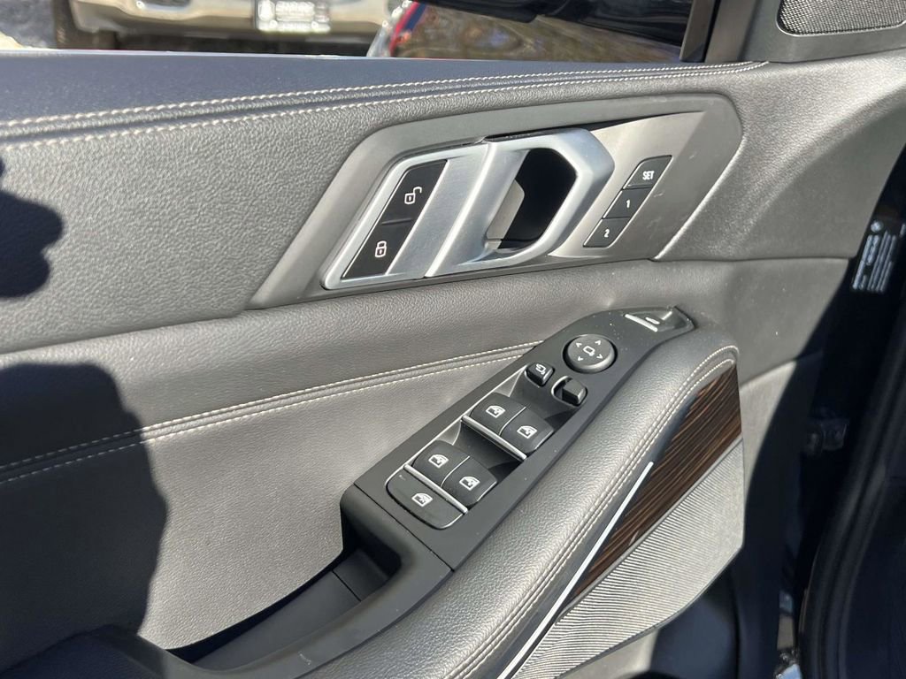 Used 2019 BMW X5 xDrive40i w/ Convenience Package image 20