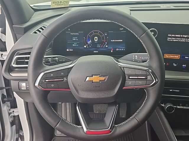 New 2026 Chevrolet Traverse LT w/ Driver Confidence Package FWD image 15