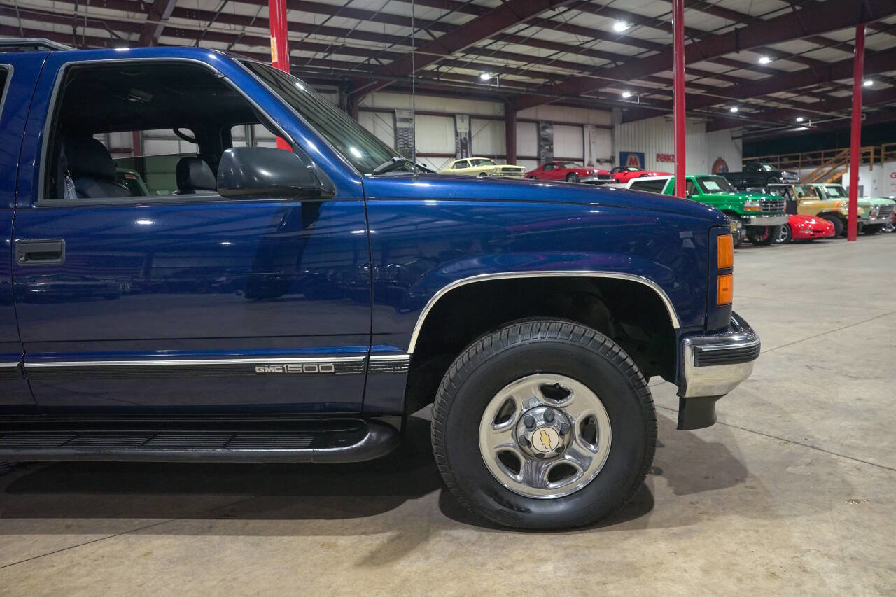 Used 1997 GMC Yukon 4WD 4-Door w/ Marketing Opt Pkg 5 image 11